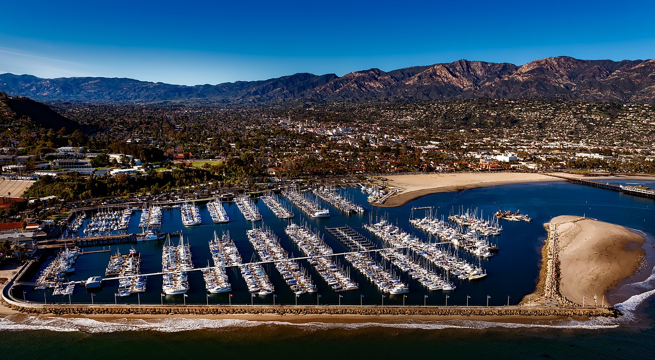 santa-barbara-1584103_1280