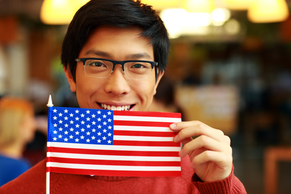 アメリカに留学する為の英語力？！留学前・留学中の勉強法とは