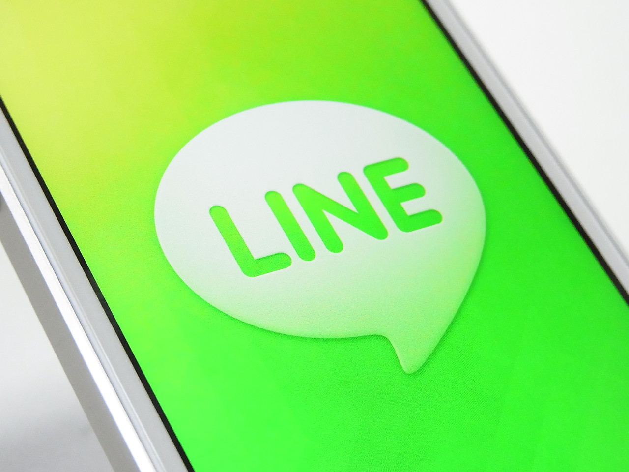 １．イギリスでLINEは使える！使用方法と注意点