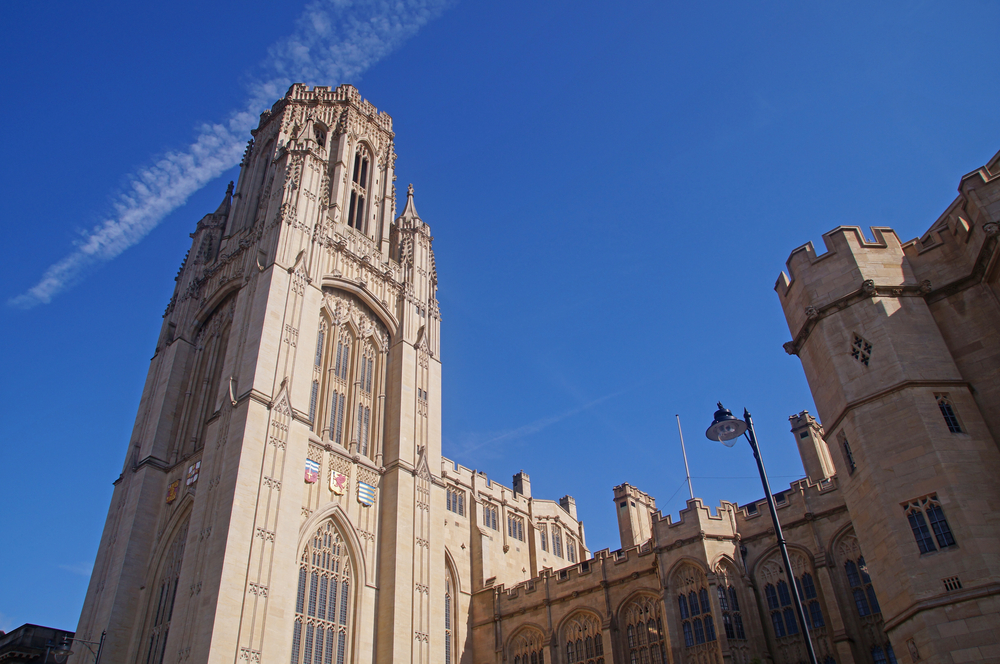 9位 ブリストル大学