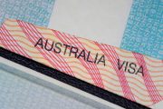 オーストラリアワーホリのビザ申請は代行に頼むべき？メリットはあるの？