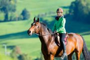 オーストラリア留学で乗馬体験してみない？【競馬学校情報付き】