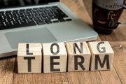 短期留学にはない海外長期留学のメリットとは？【おすすめプランもご紹介】