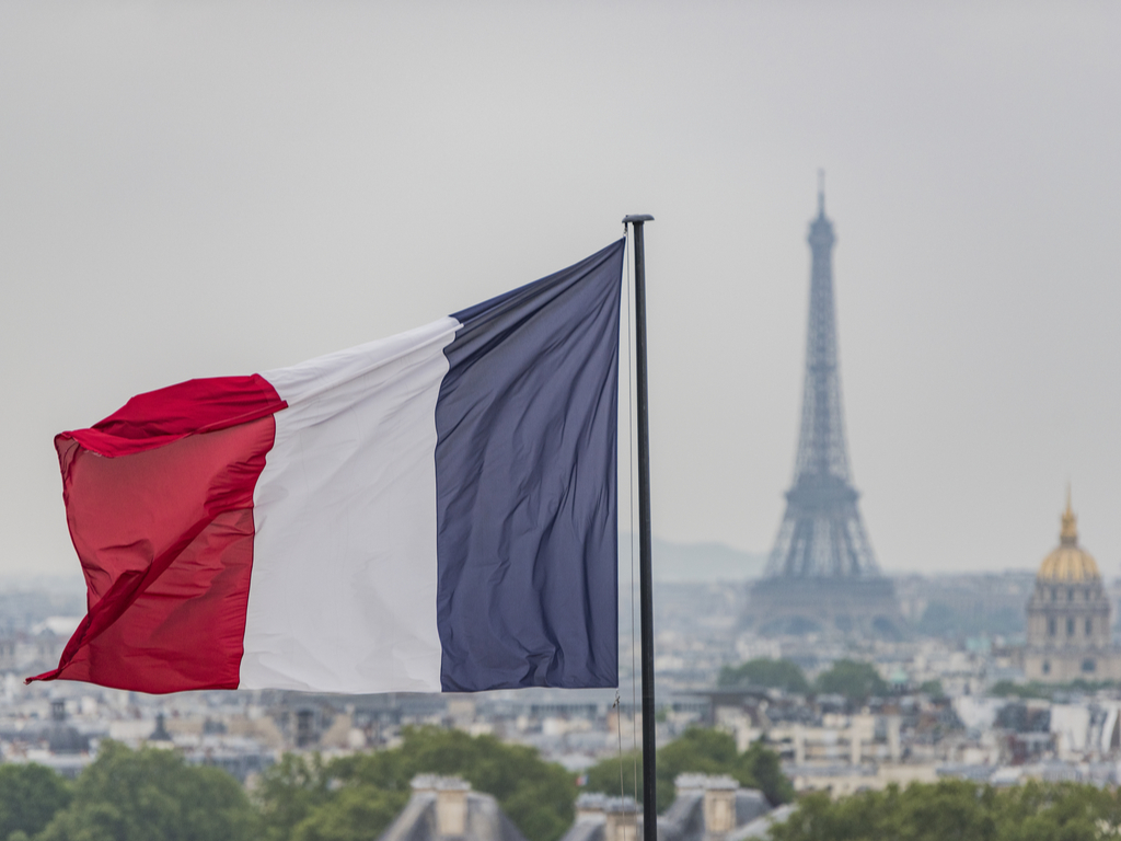 フランスでワーキングホリデーする方法【準備・費用・ビザ・手続き】