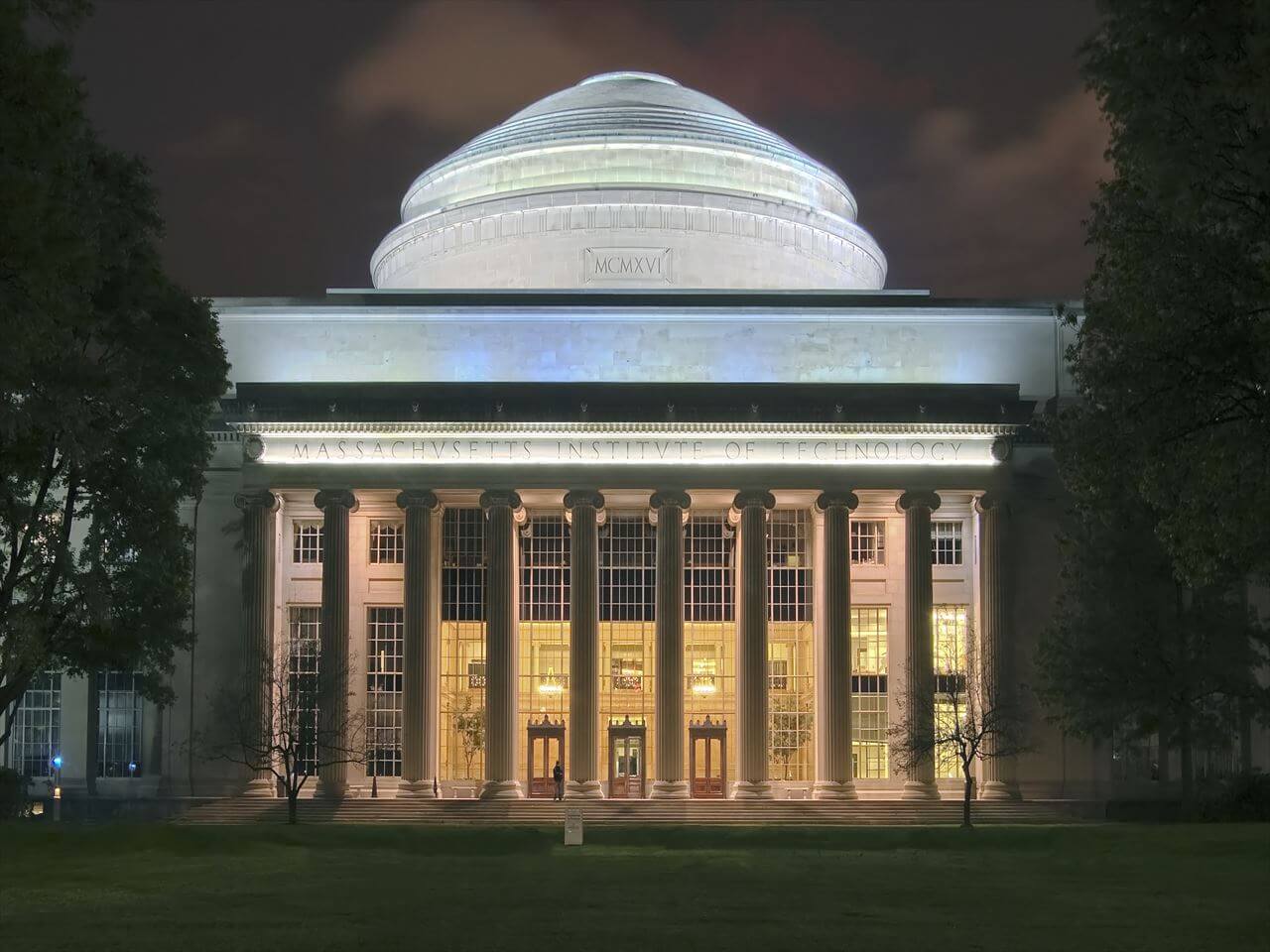 MITの講義を無料で！学位が取れるMicroMastersとは？~オンライン学習の未来~