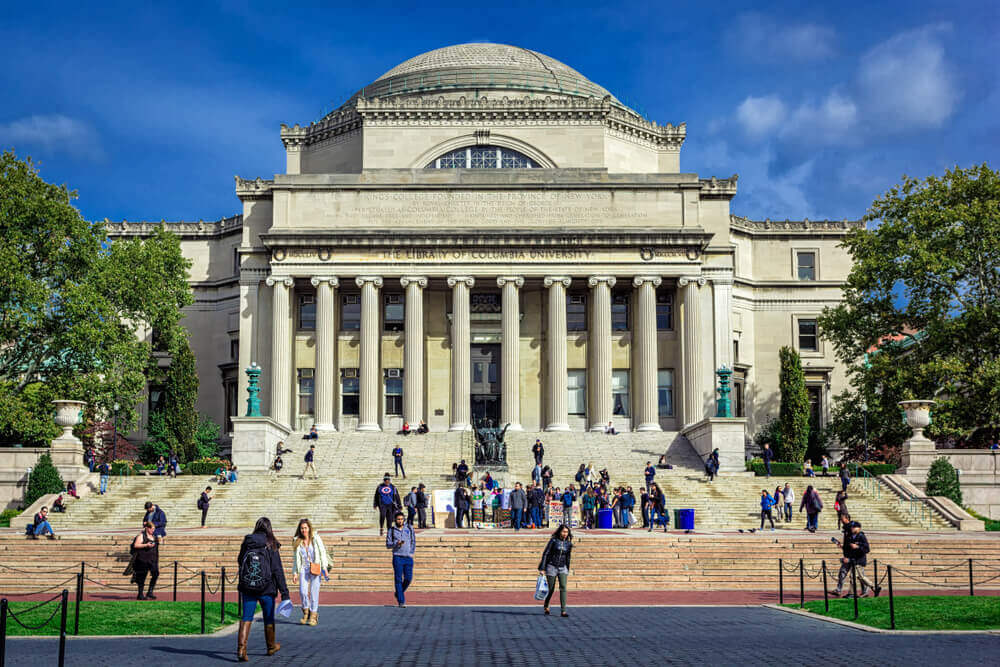 アメリカの大学へ留学するメリットやデメリットは？日本の大学との違いはここ！